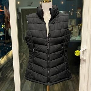 H&M Black Quilted Vest With Zipper Detachable Hoodie